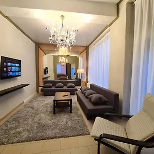 Appartement Chaleureux Bel Espace - Confort Et Harmonie, Liège
